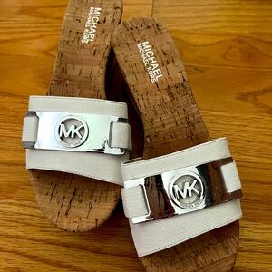 Michael, Michael, Kors, quirk and leather sandals size 7